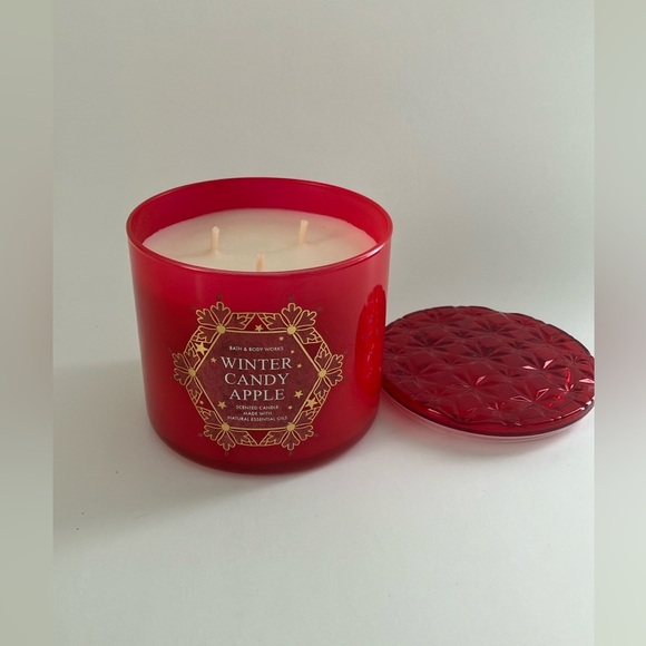🎄BATH & BODY WORKS WINTER CANDY APPLE 3 -WICK SCENTED CANDLE 🕯️NWT‼️ - Picture 3 of 9